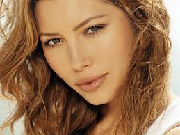 Жессика Бил: Хуримын дараа юу ч өөрлөгдөхгүй гэж найдья